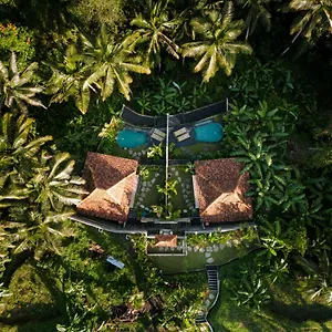madani-antique-villas.ubudhotelsnow.com/